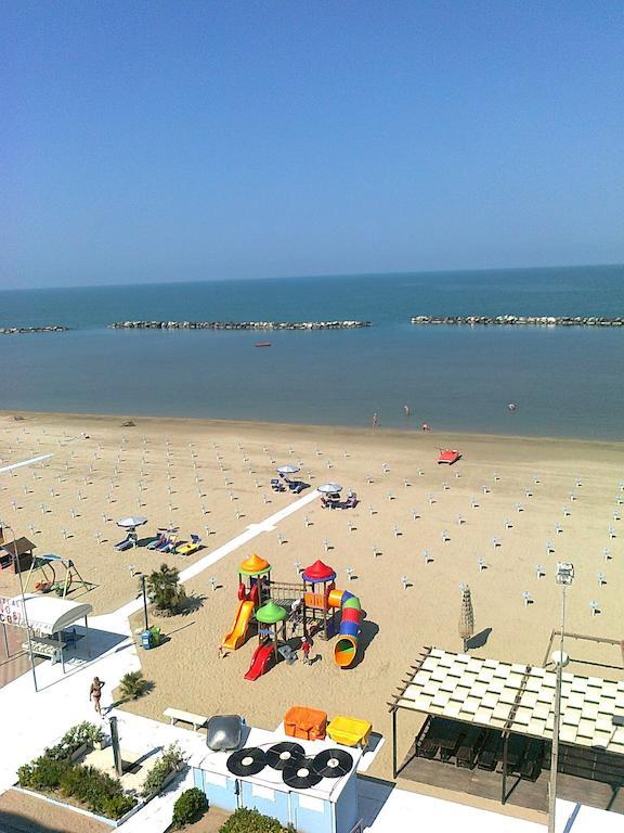 Hotel Gardenia Bellaria-Igea Marina Eksteriør billede