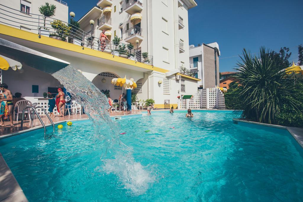 Hotel Gardenia Bellaria-Igea Marina Eksteriør billede